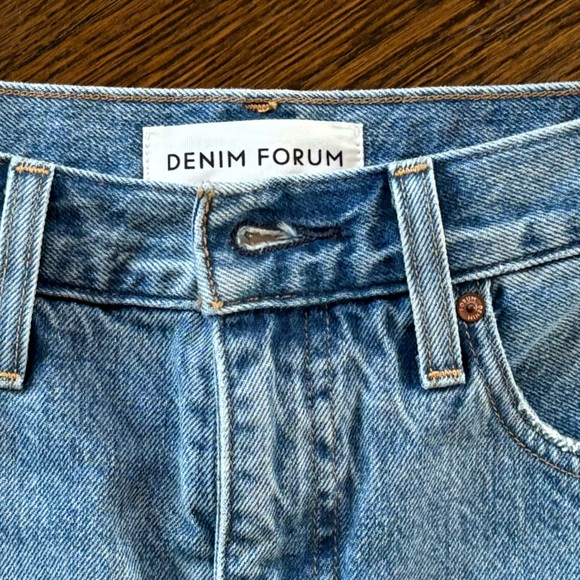 Aritzia Denim Forum Midi Skirt.  Worn once SZ. 28 - Picture 2 of 3